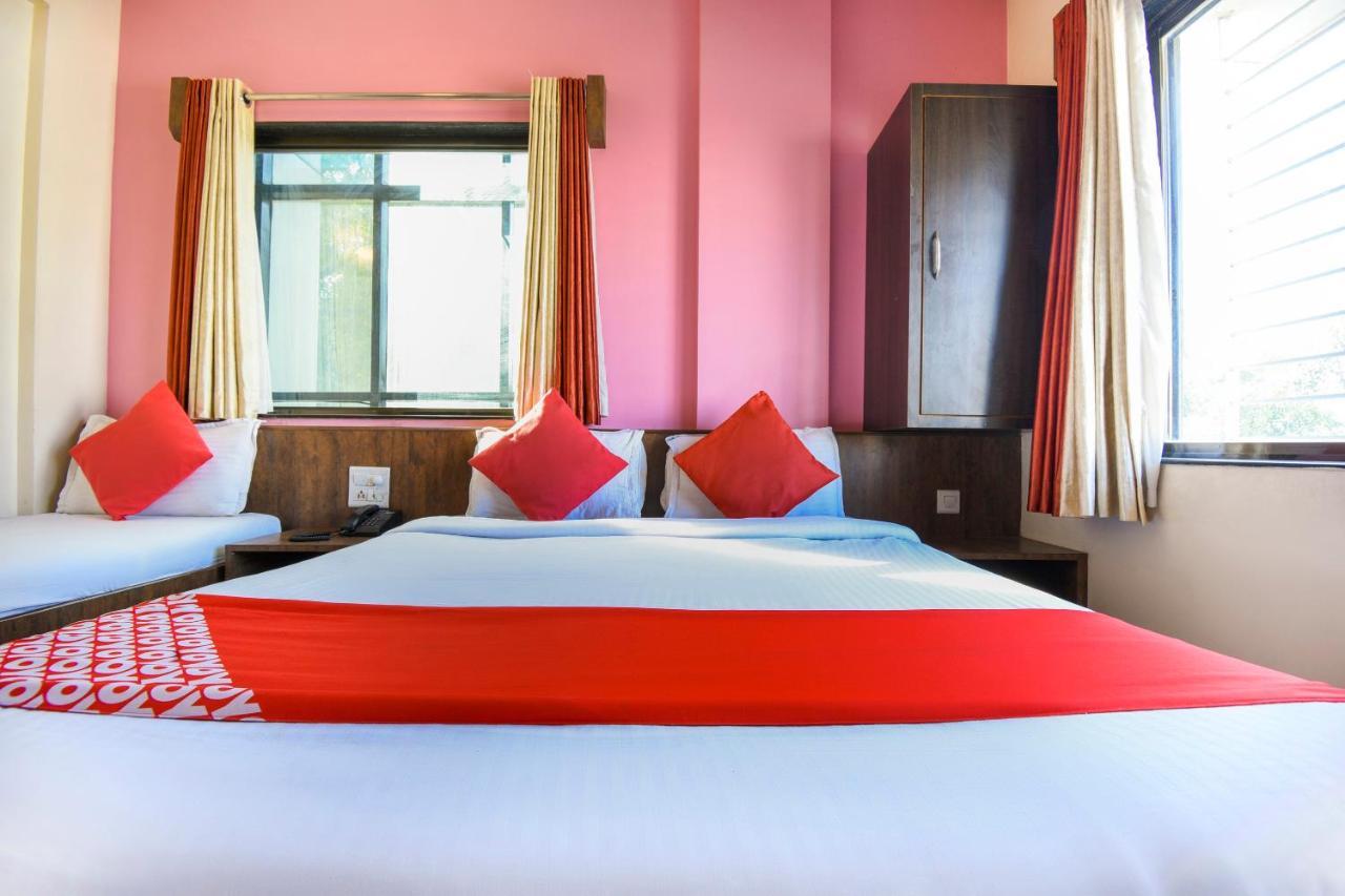 Sai Palkhi Hotel Shirdi Eksteriør billede