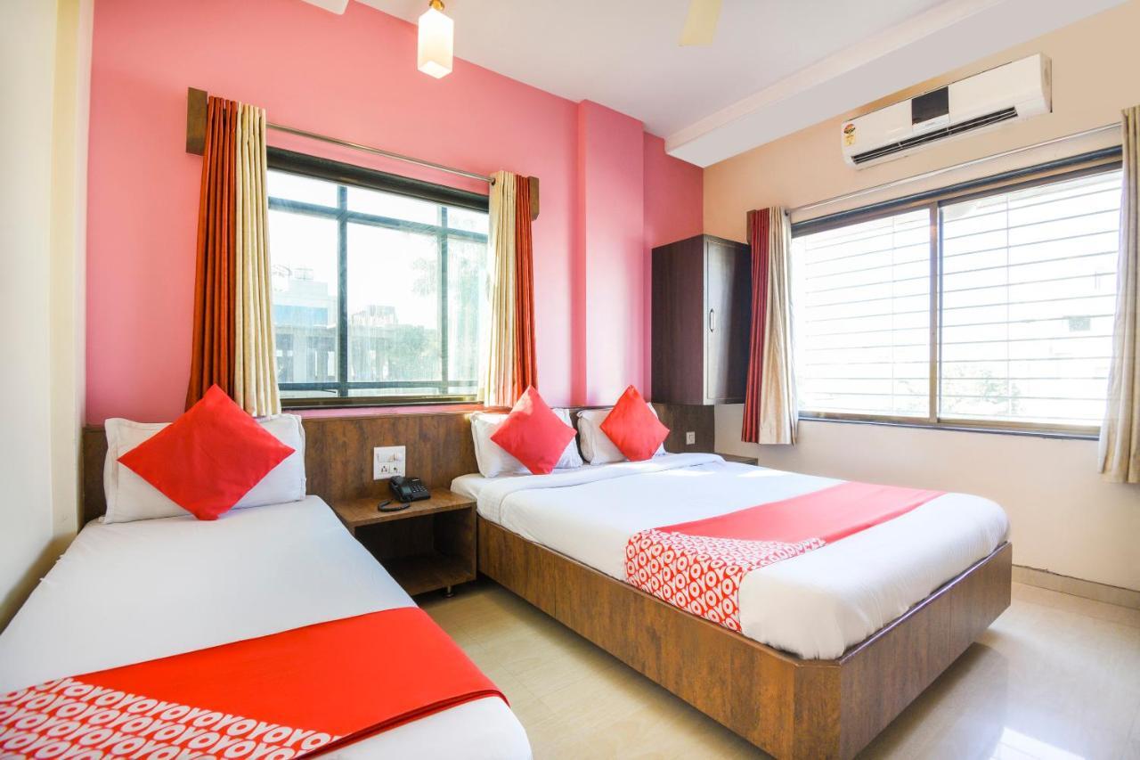Sai Palkhi Hotel Shirdi Eksteriør billede
